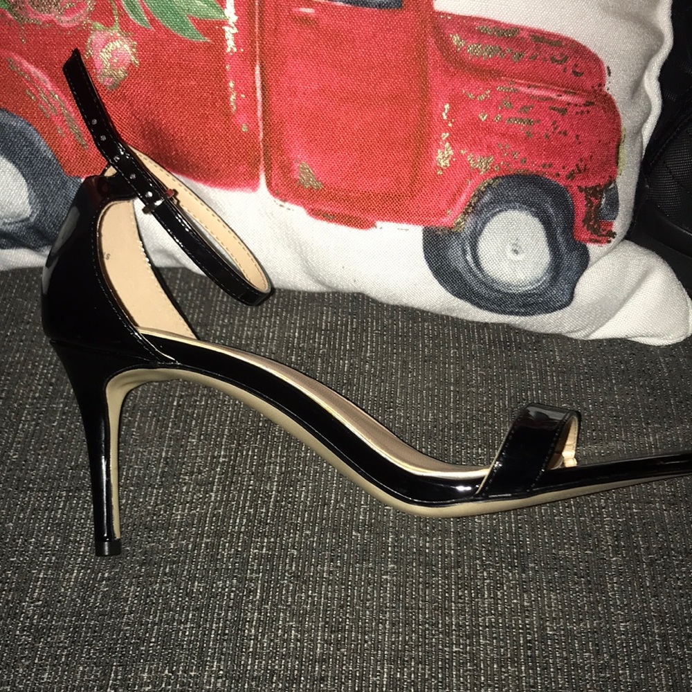 NEW Sandals Heels!
